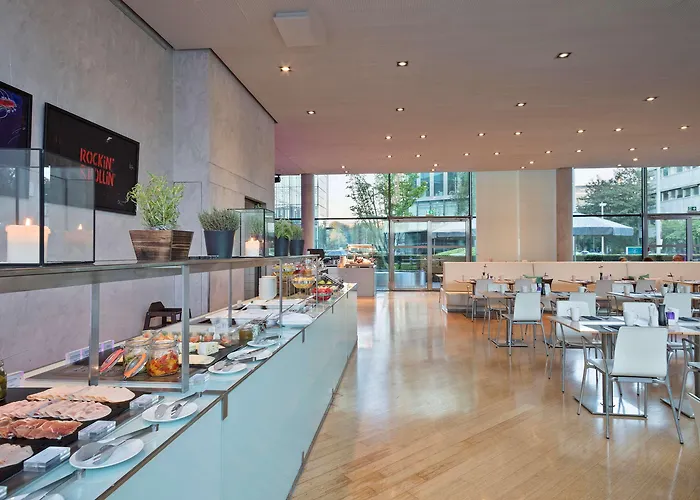 Innside By Melia Parkstadt Schwabing מלון