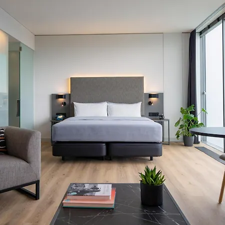 Hotel Innside By Melia Parkstadt Schwabing 4*