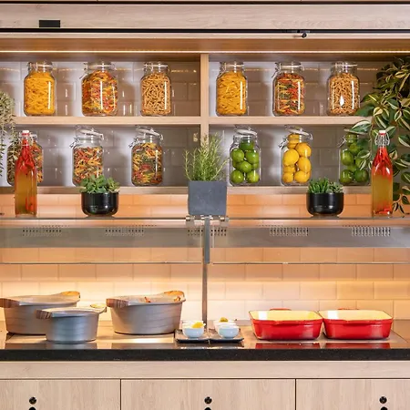 Hotel Innside By Melia Parkstadt Schwabing 4*