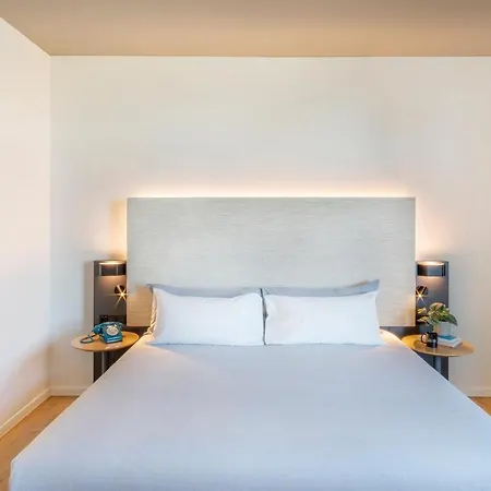 Hotel Innside By Melia Parkstadt Schwabing 4*