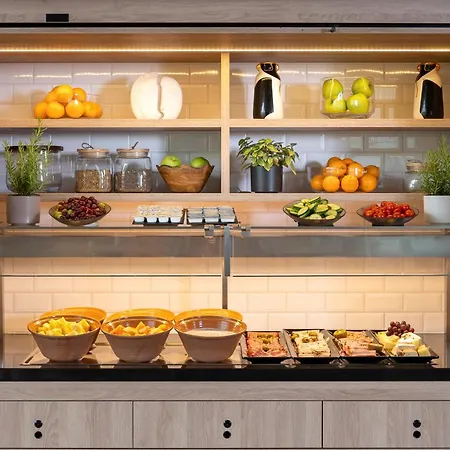 Отель Innside By Melia Parkstadt Schwabing Мюнхен
