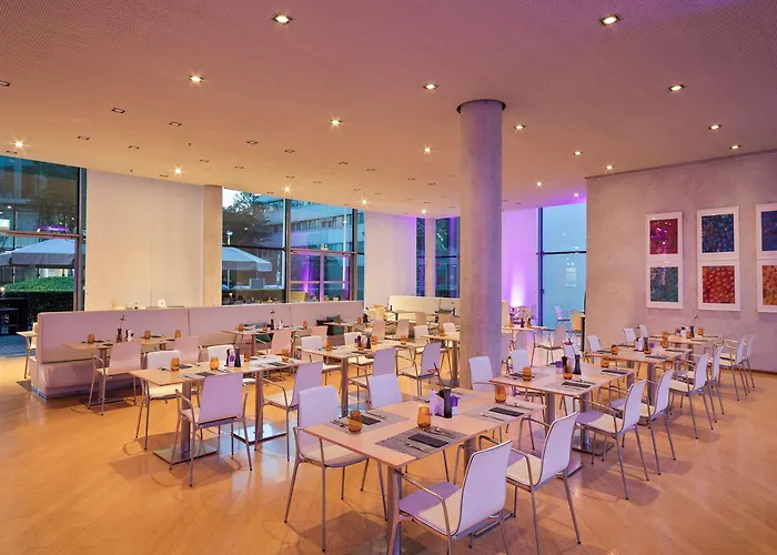 Hotel Innside By Melia Parkstadt Schwabing 4*