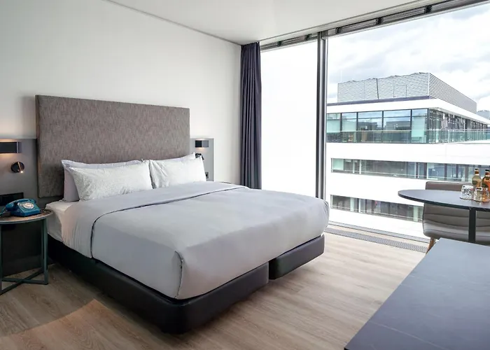 Innside By Melia Parkstadt Schwabing 4* Monachium